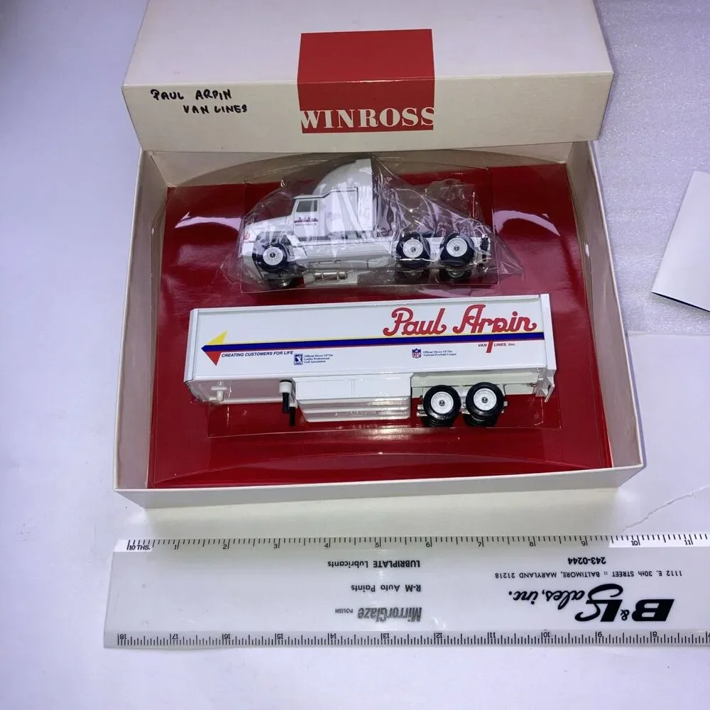 Winross 146-3 1:64 Diecast Paul Arpin Van Lines Semi Truck